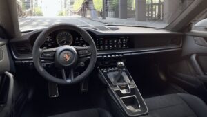 Porsche 911 GT3 sporty interior